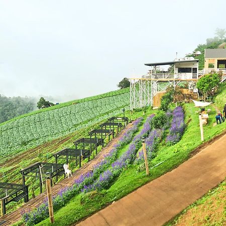 ภูวินคาเฟ่ โฮมสเตย์ Phuwin Cafe Homestay Mon Jam Bagian luar foto