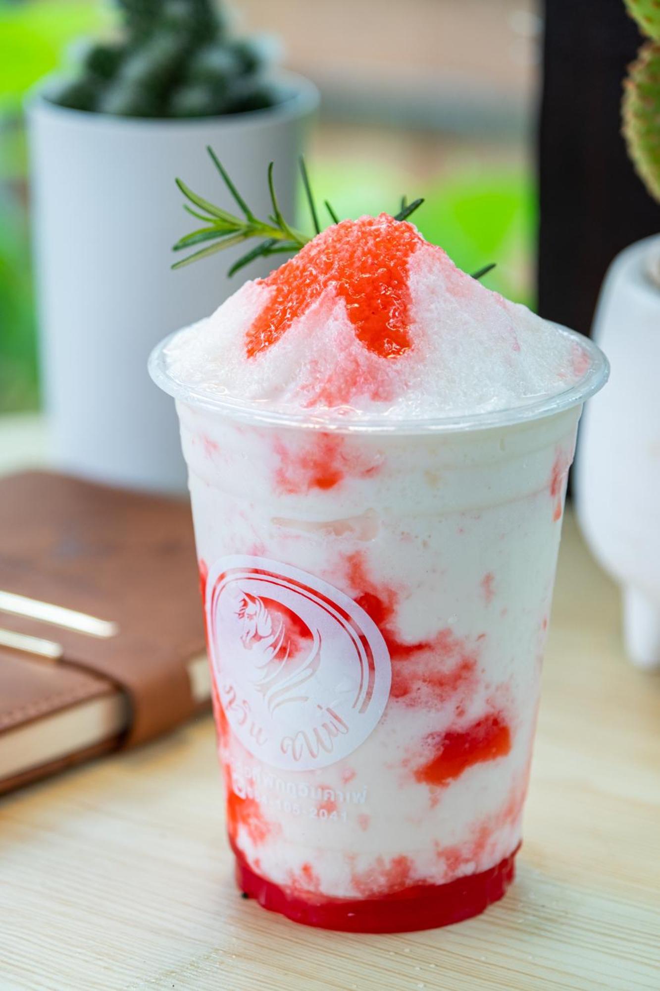ภูวินคาเฟ่ โฮมสเตย์ Phuwin Cafe Homestay Mon Jam Bagian luar foto